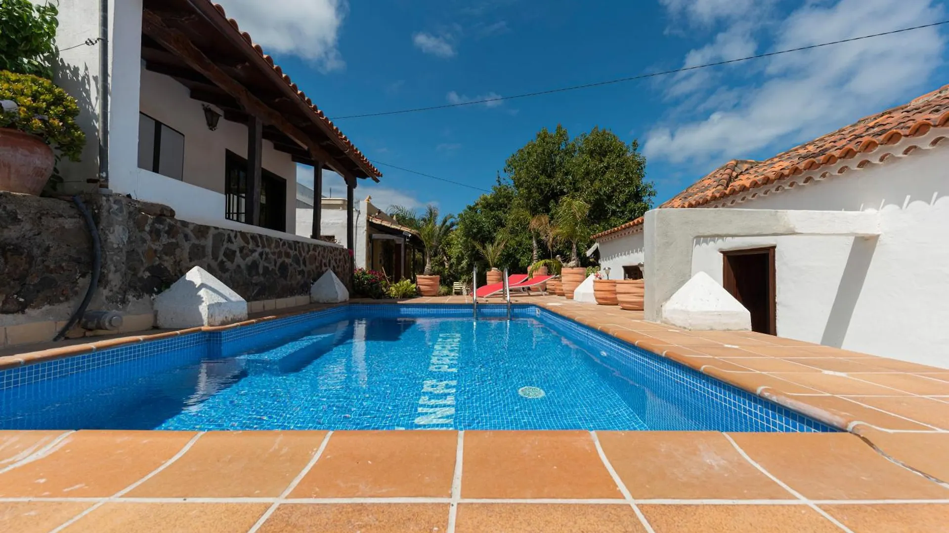Holidays Tenerife Breakfast Inclusive Wifi Pool Fr La Laguna  Spain